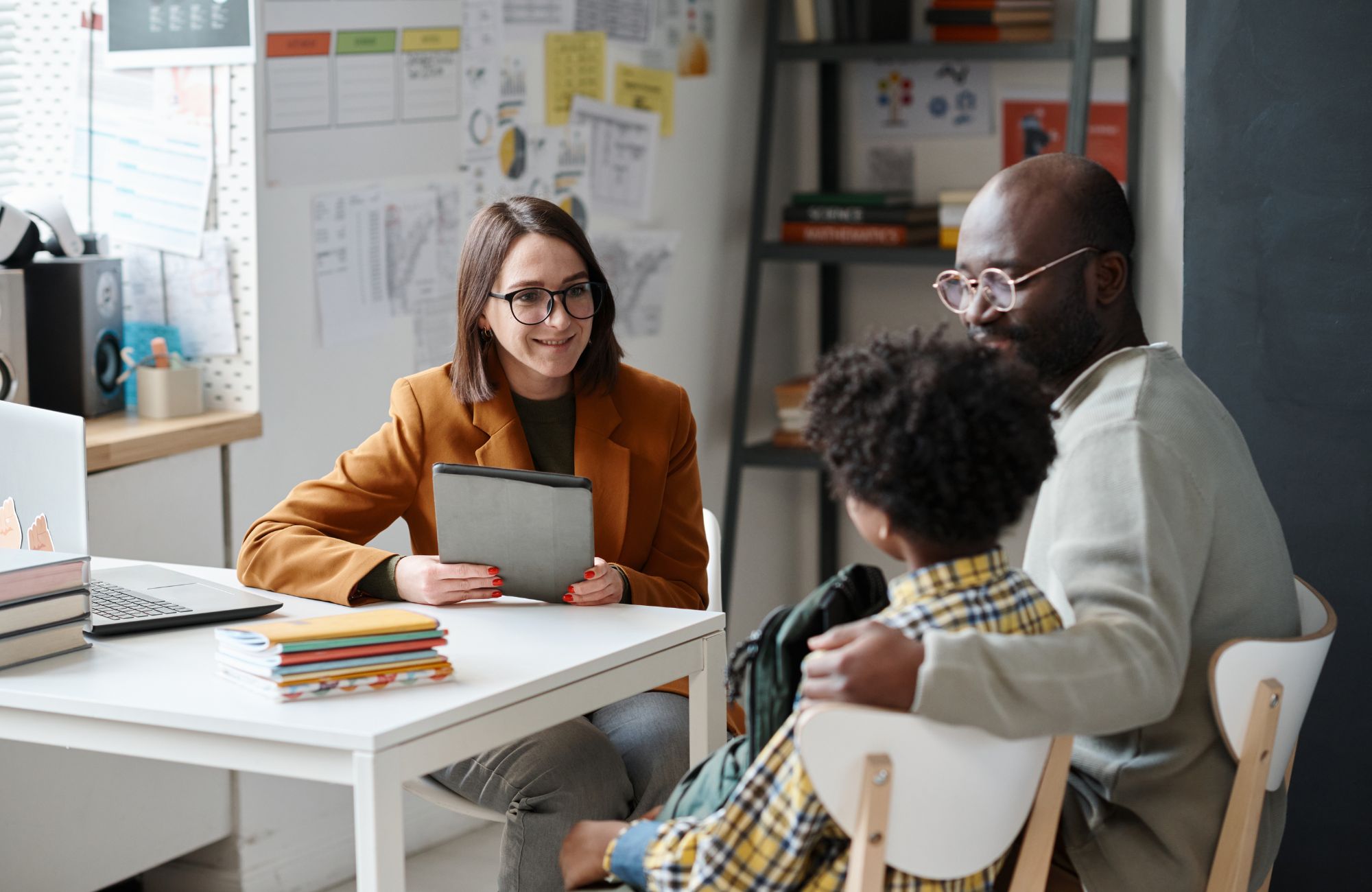 ABA Therapy Techniques for Parents: A Practical Guide for Home Use