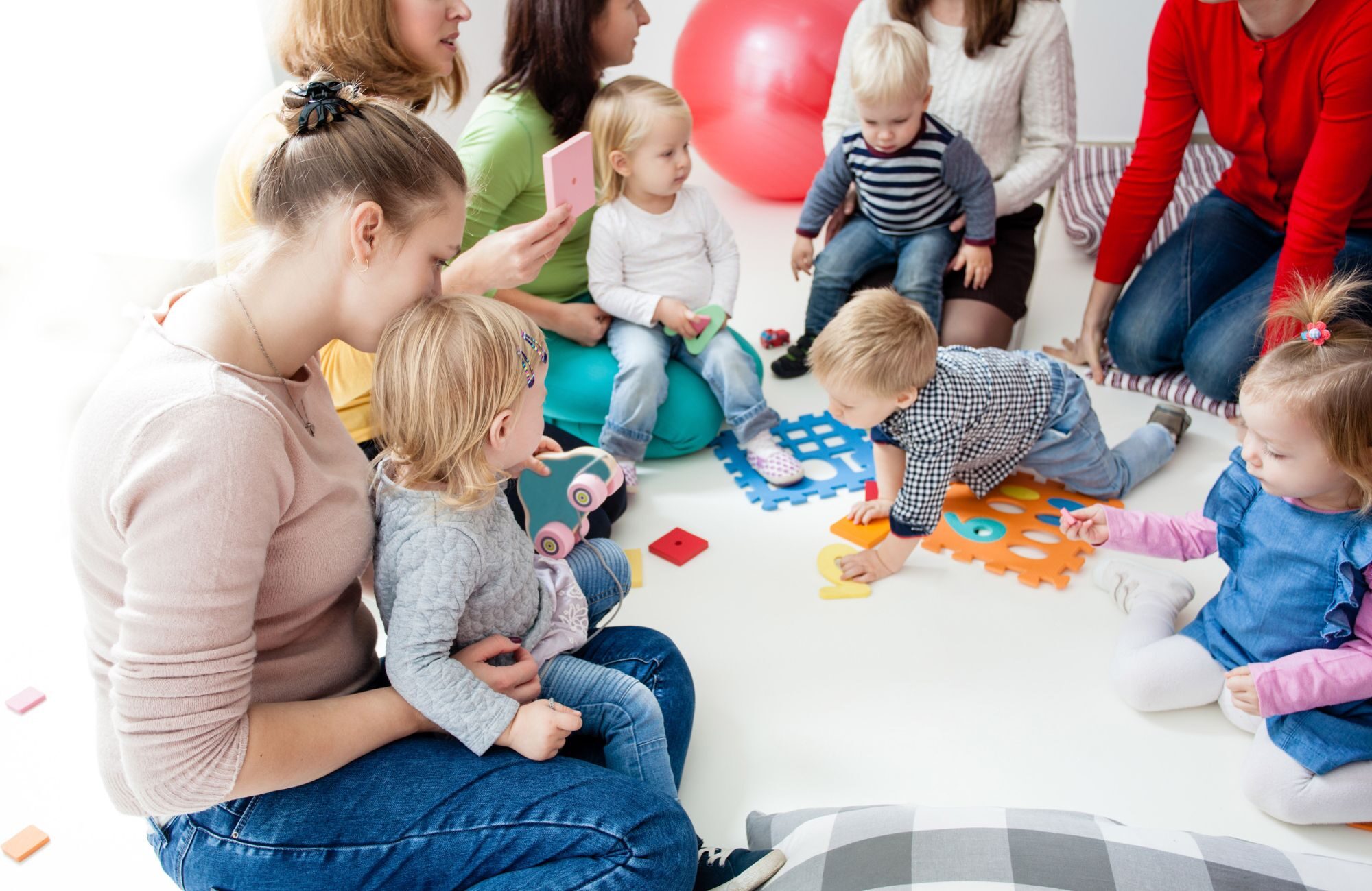 Advantages of Parenting Classes for Families in Los Angeles