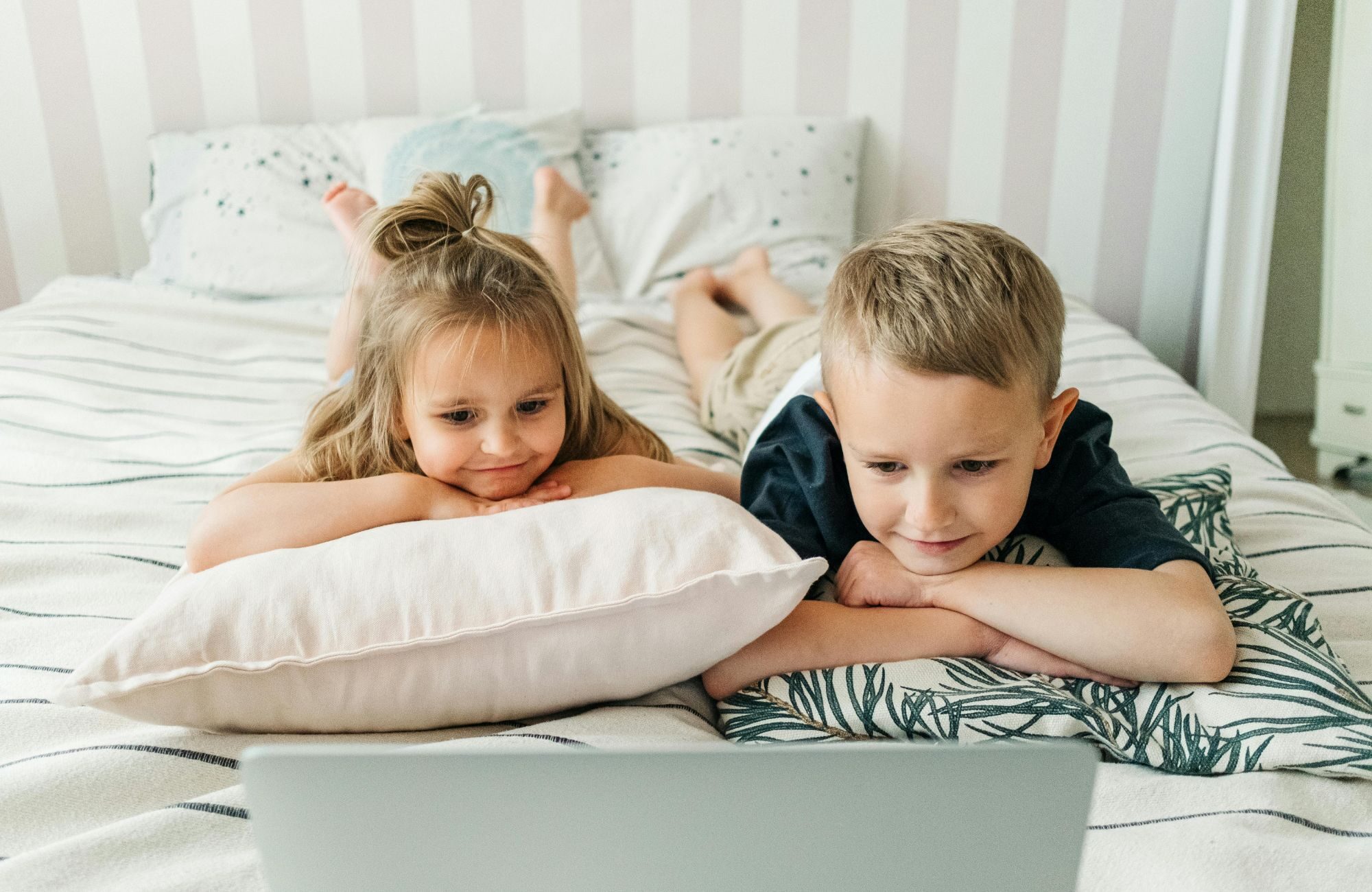 Autism and Sibling Relationships: A Parent’s Guide to Family Support